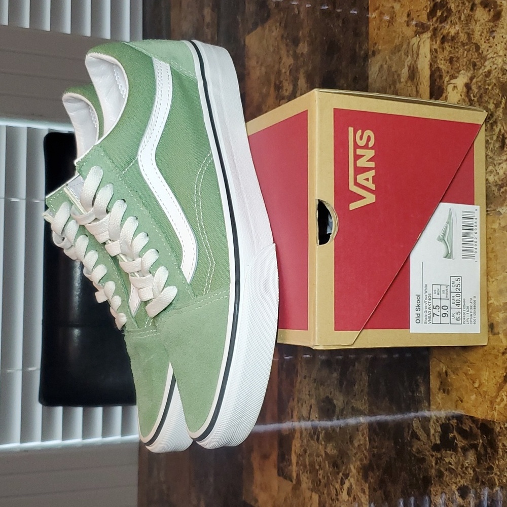 EUC Vans Old Skool Shale Green/True White